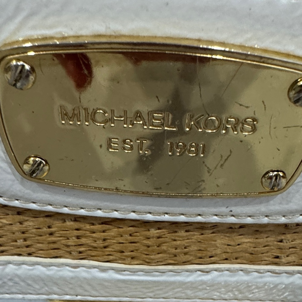 Michael Kors Tan and White Clutch with Gold Chain - Resort Style - Picture 2 of 6